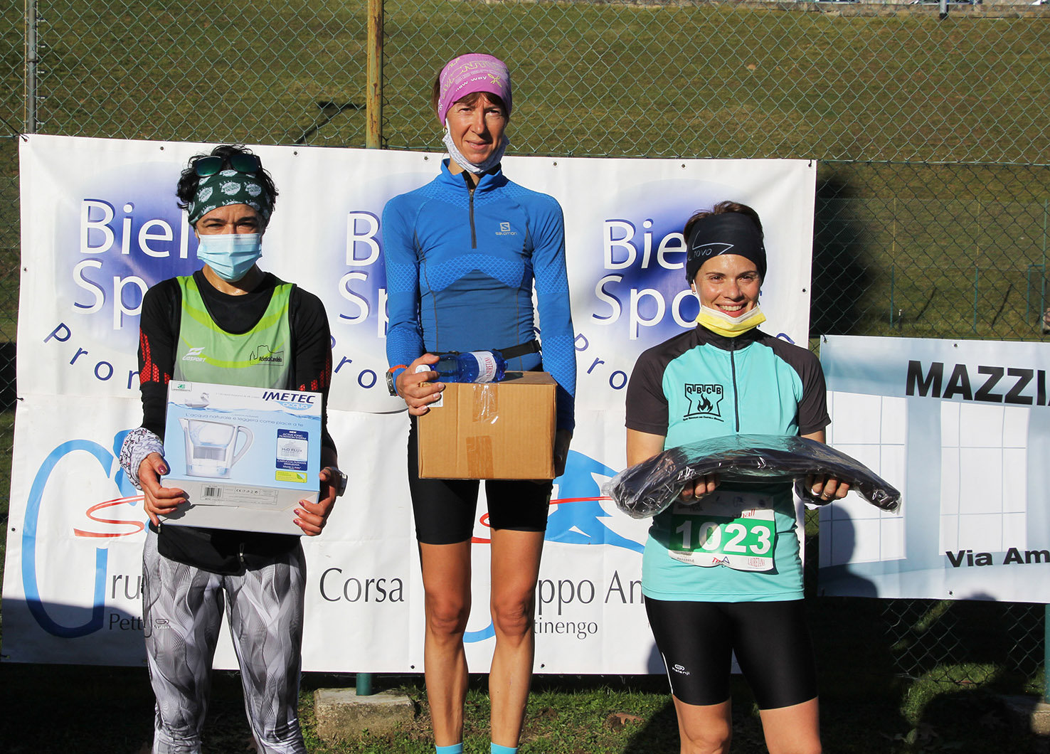 Il podio femminile del Balcone Biellese Trail 8 Km del 2021