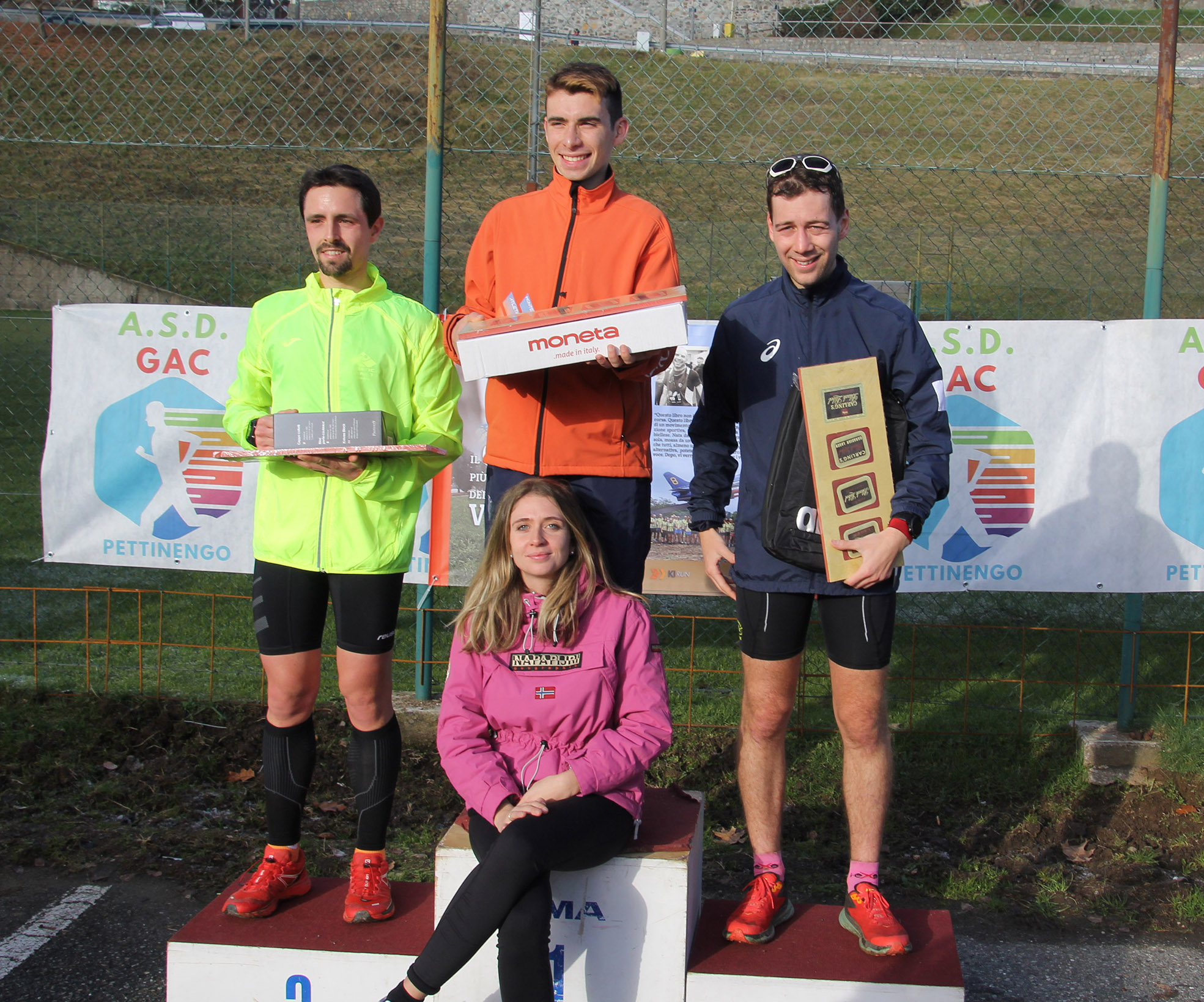 Il podio maschile della 8 Km