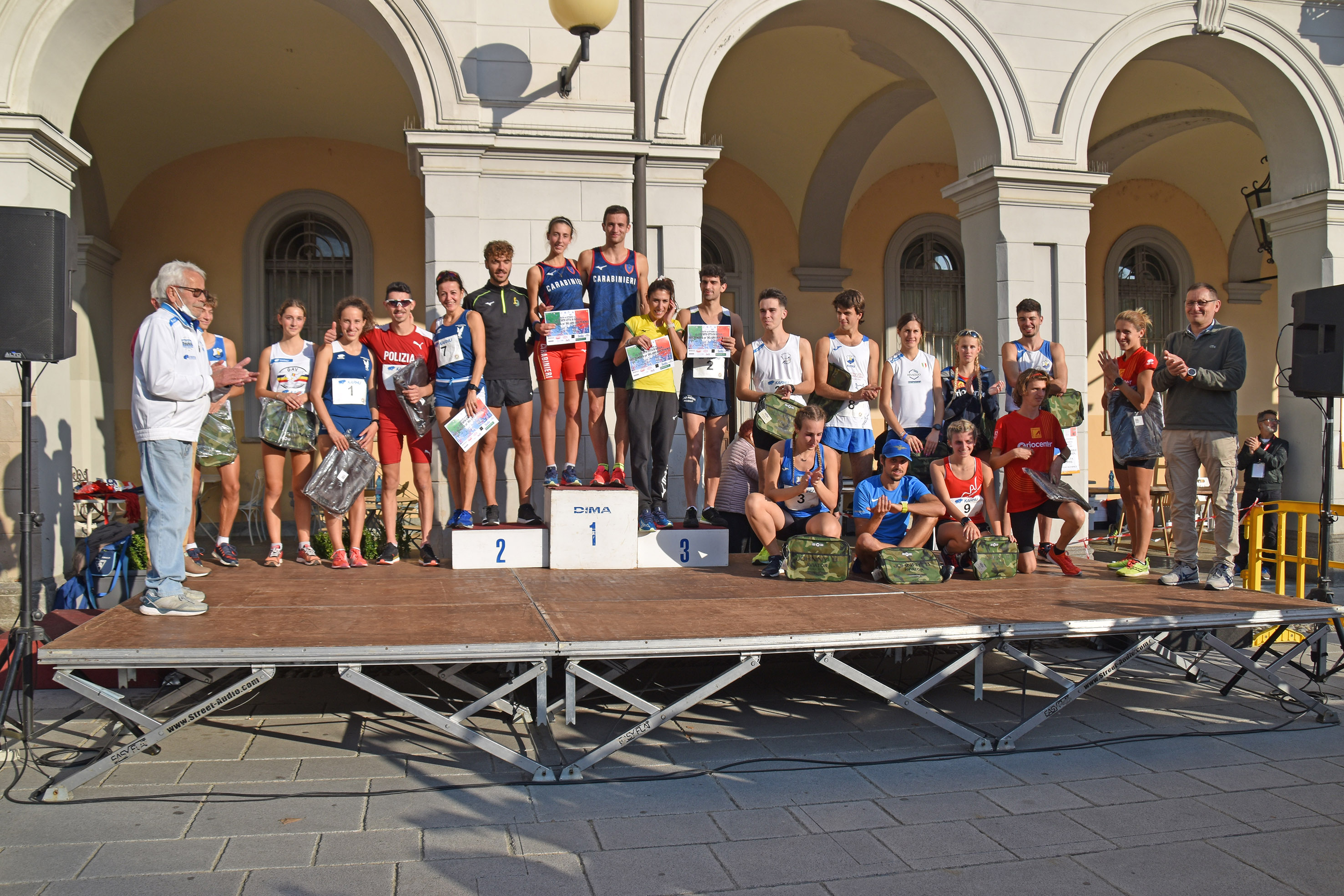 La premiazione della gara di marcia del circuito città di Biella